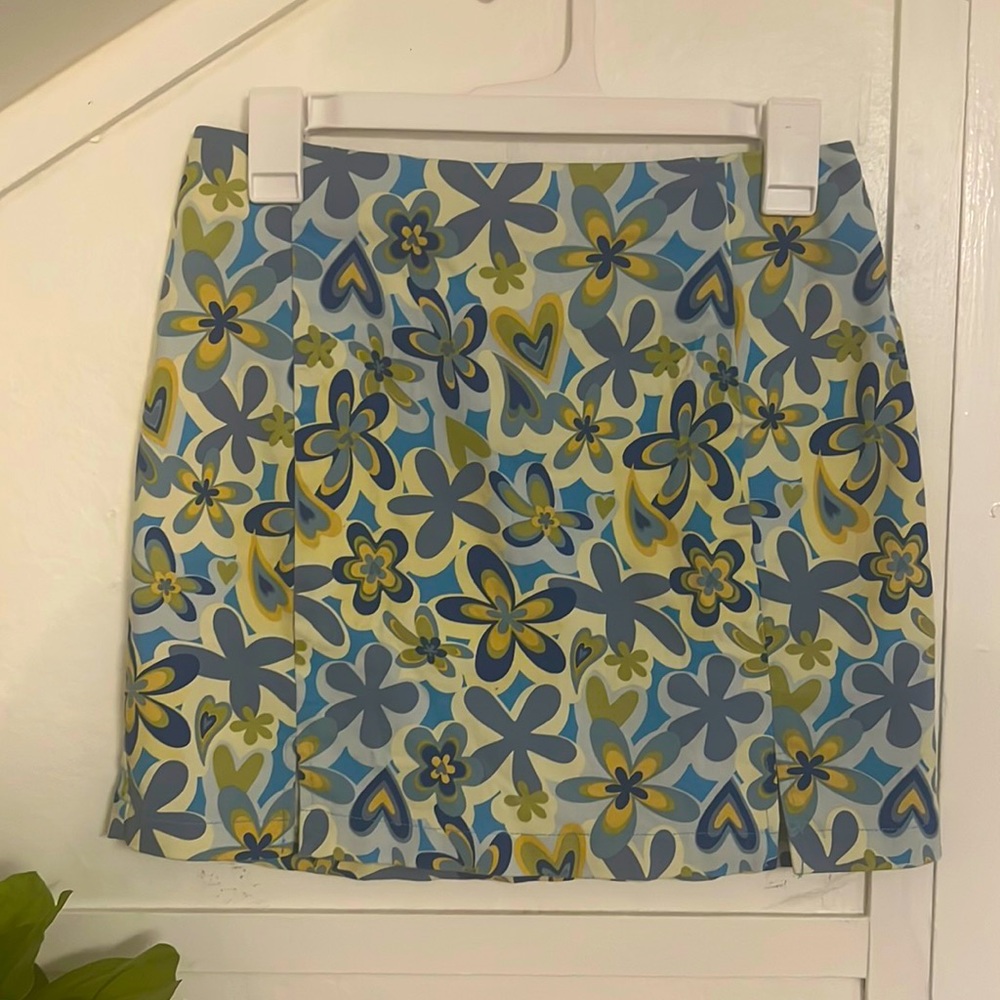 Retro mini skirt